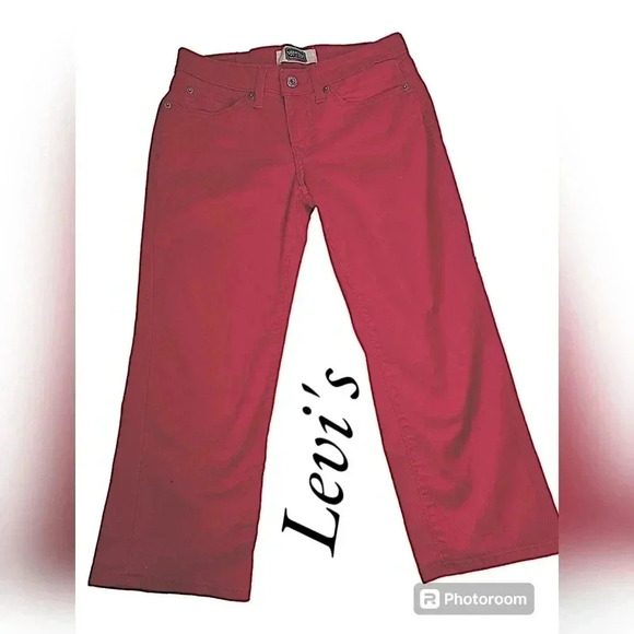 Signature Levi Strauss Capris Misses 4 NWOT - Picture 1 of 3